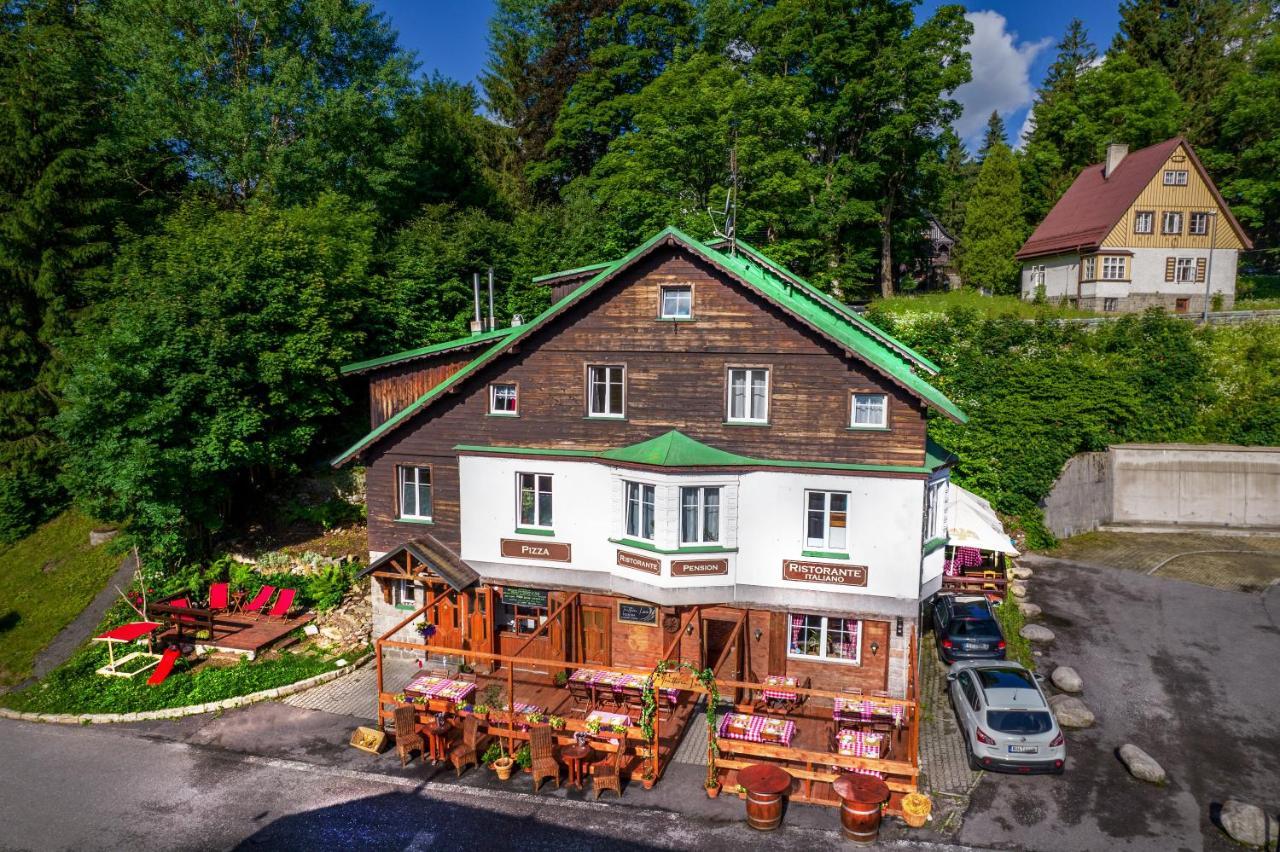 Penzion Sofinata & Pizzeria Špindlerŭv Mlýn מראה חיצוני תמונה
